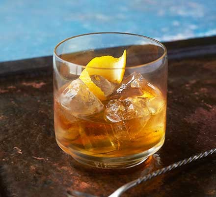 Old fashioned recipe whiskey